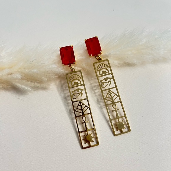 Elegant Ancient Egyptian Earrings -  Hieroglyphic Drop Earrings - Picture 3 of 6